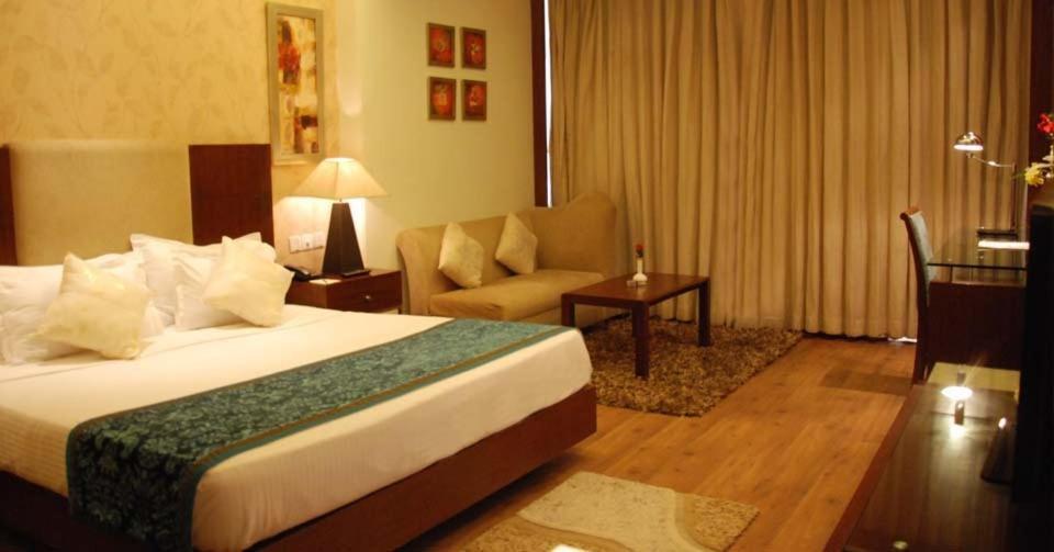 The Victoria Grand Hotel & Spa Kasauli Exteriör bild